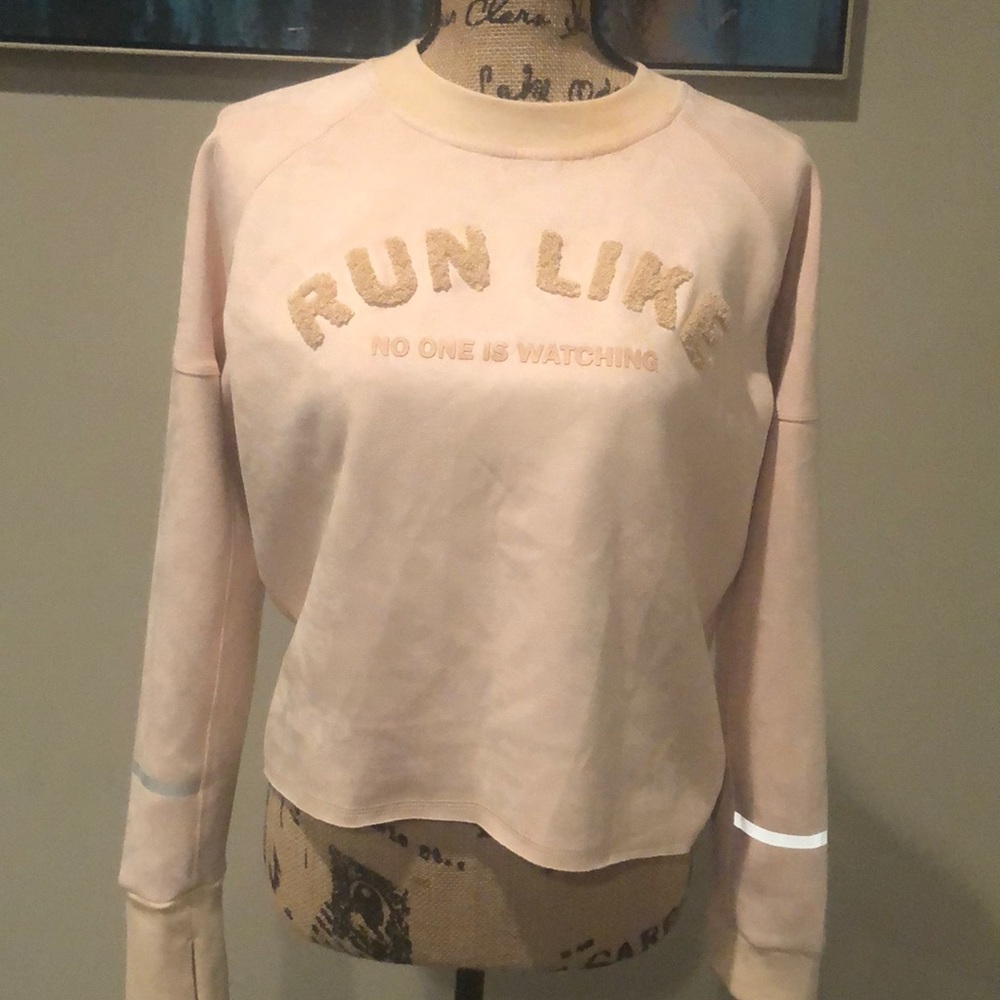 Sport Running Shirt Size Medium Exquisite Fabric